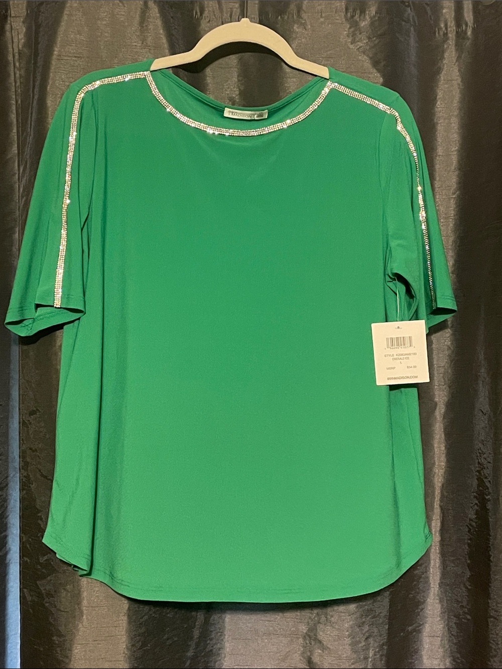89th & Madison Emerald Green Short Sleeve Top with Rhinestone Trim